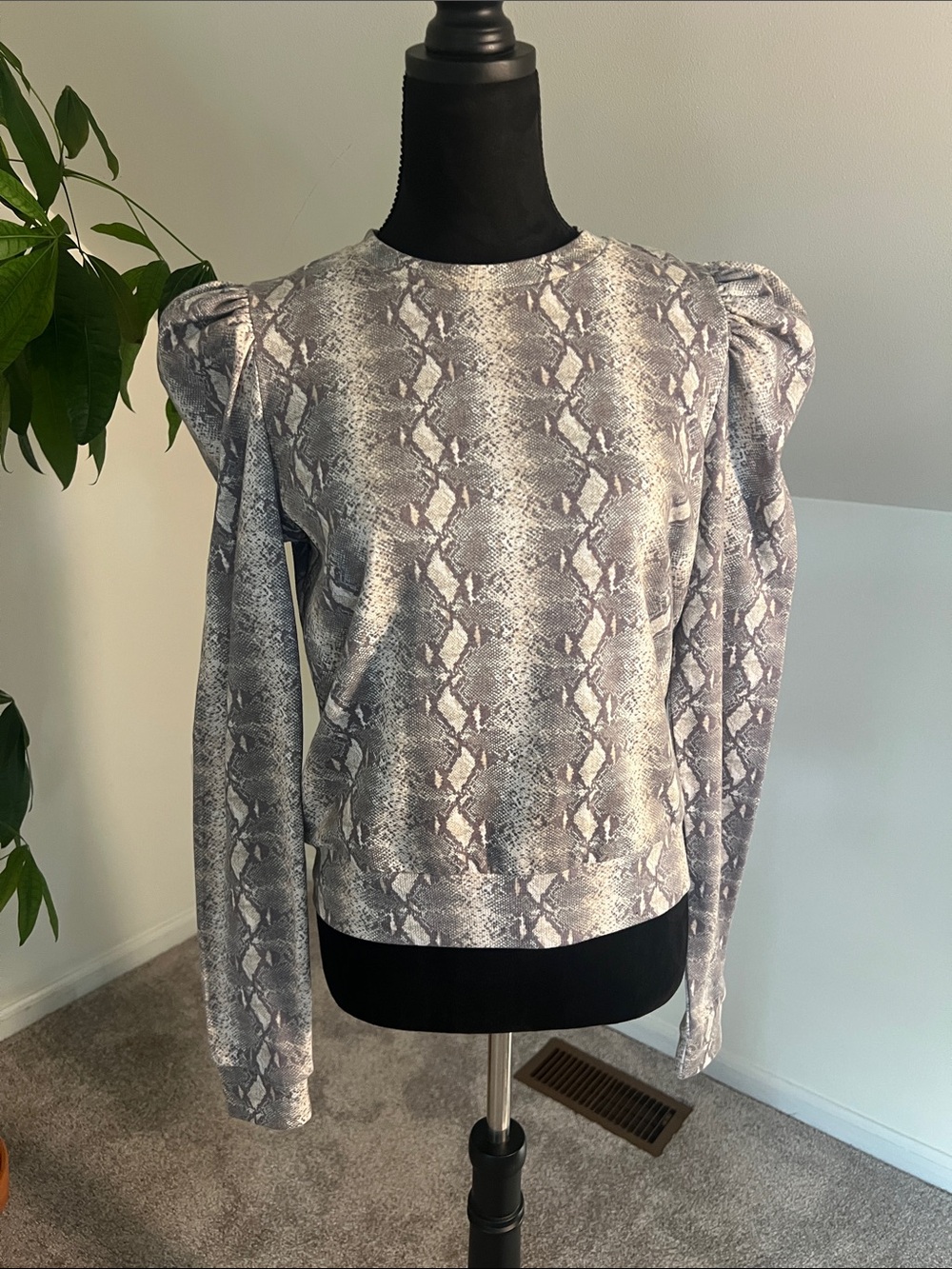 Generation Love Snake-Print Puff Sleeve Long Sleeve Top - Gray